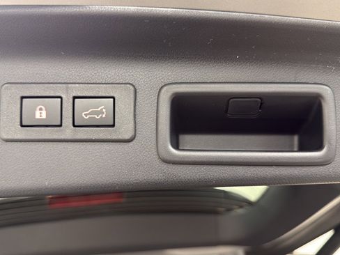 New 2026 Subaru Forester Premium image 36