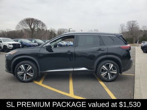 Certified 2023 Nissan Rogue SL w/ SL Premium Package image 3