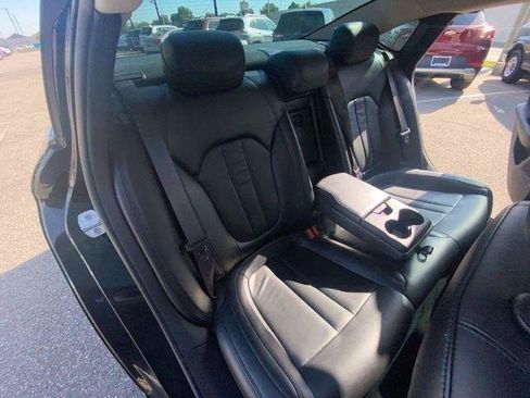 Used 2015 Chrysler 200 Limited w/ Convenience Group FWD image 2