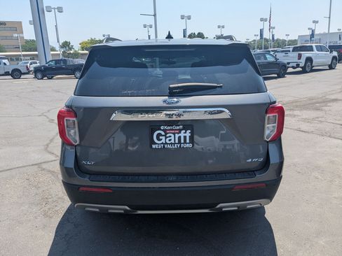 Used 2023 Ford Explorer XLT w/ Equipment Group 202A AWD/4WD image 5