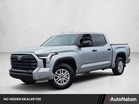 Used 2022 Toyota Tundra SR5 w/ Convenience Package RWD image 1