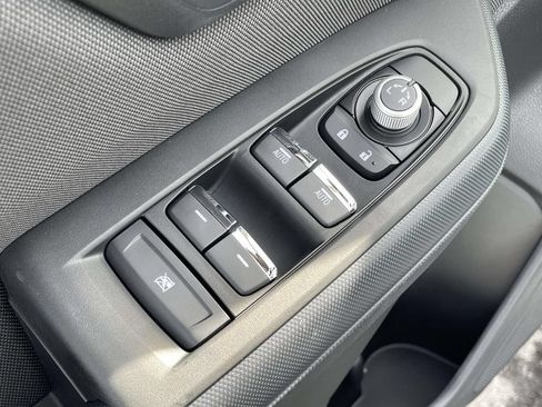 Used 2026 Subaru Forester Premium AWD/4WD image 6