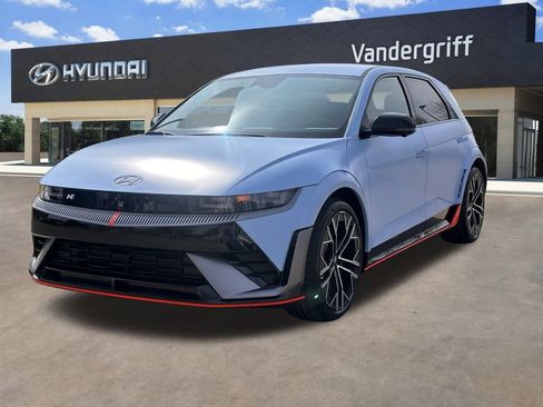 Certified 2025 Hyundai Ioniq 5 N image 13