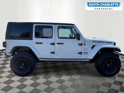 Used 2018 Jeep Wrangler Unlimited Rubicon AWD/4WD image 4