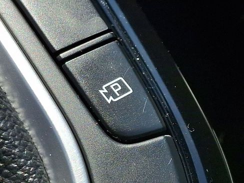 Used 2023 Kia Forte GT-Line w/ GT-Line Premium Package FWD image 27