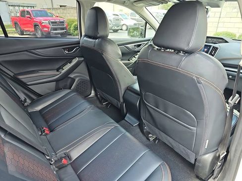 Used 2023 Subaru Crosstrek 2.5i Limited AWD/4WD image 11