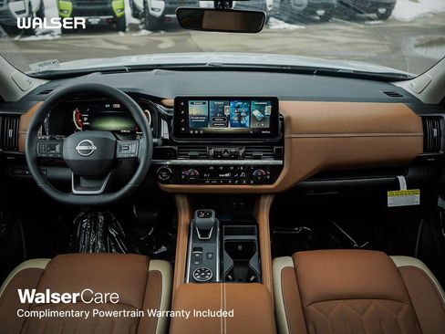 New 2026 Nissan Pathfinder Platinum image 15