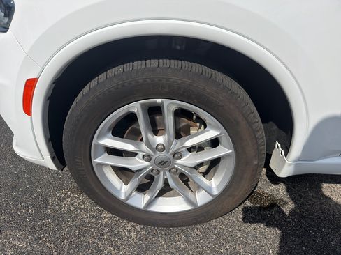 Used 2024 Dodge Durango GT AWD/4WD image 10