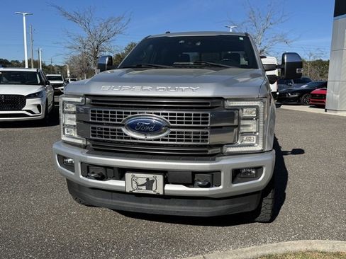 Used 2017 Ford F250 Platinum w/ Platinum Ultimate Package image 8