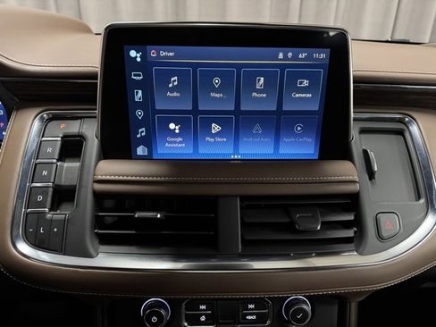 Used 2023 Chevrolet Suburban High Country w/ Advanced Technology Package image 26