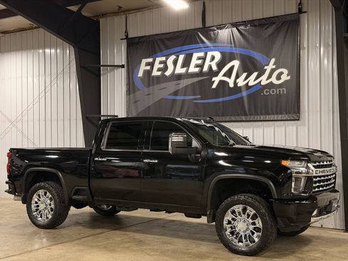 Used 2021 Chevrolet Silverado 2500 LTZ w/ LTZ Convenience Package AWD/4WD image 6