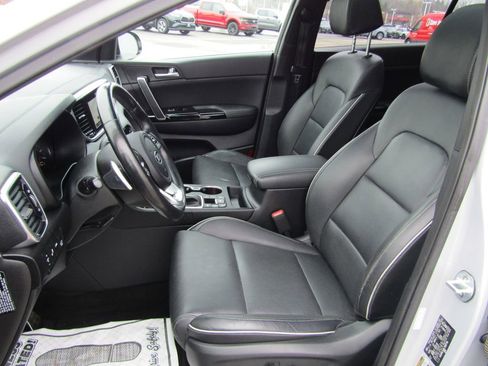 Used 2020 Kia Sportage SX image 12