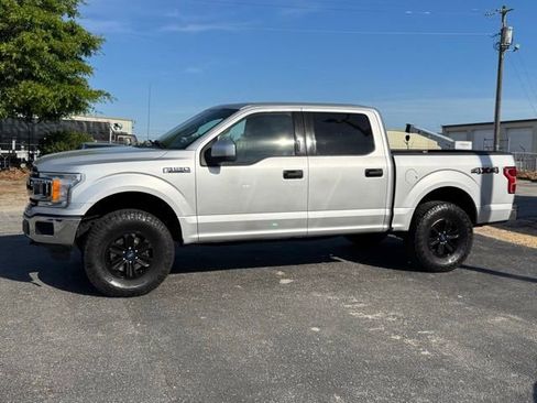 Used 2018 Ford F150 XLT AWD/4WD image 3