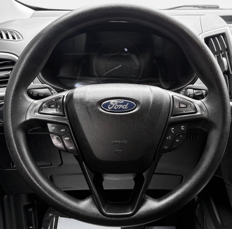 Used 2022 Ford Edge SE w/ Black Appearance Package AWD/4WD image 18