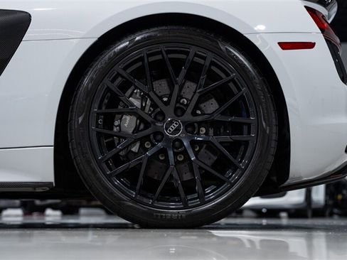 Used 2018 Audi R8 V10 plus AWD/4WD image 40