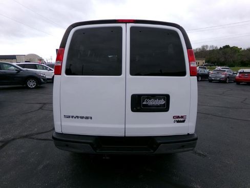 Used 2019 GMC Savana 3500 LS w/ Cold Climate Package image 4