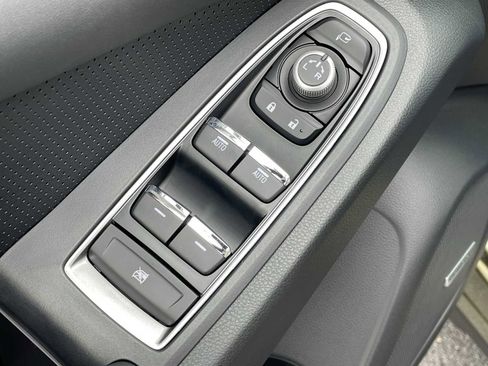 New 2026 Subaru Ascent Limited AWD/4WD image 12
