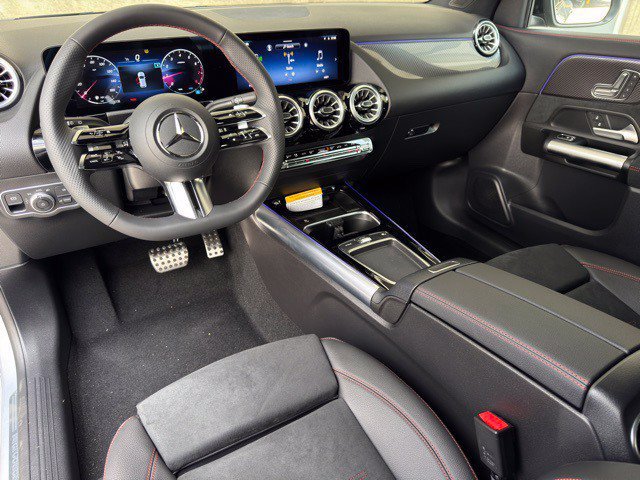 Certified 2025 Mercedes-Benz GLA 250 image 7