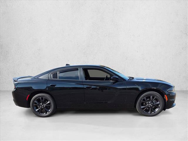 Used 2020 Dodge Charger SXT w/ Blacktop Package AWD/4WD image 4