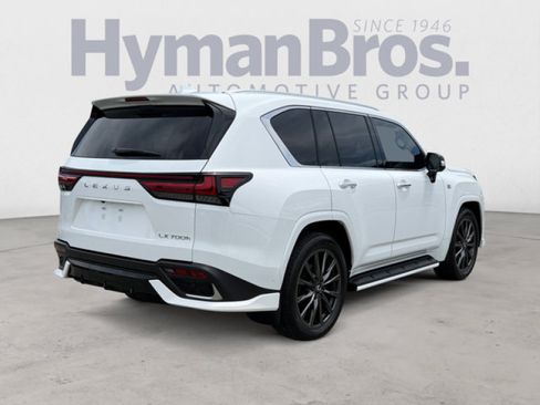 Used 2026 Lexus LX 700h F Sport AWD/4WD image 3