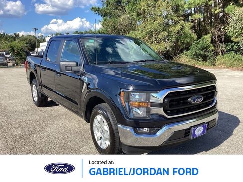 Used 2023 Ford F150 XLT image 1