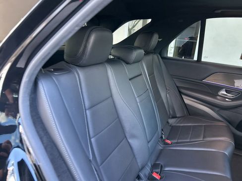 Used 2021 Mercedes-Benz GLE 450 4MATIC image 29