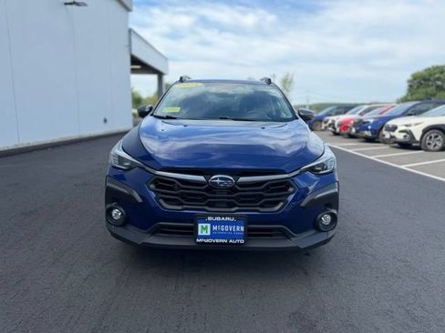 Used 2024 Subaru Crosstrek 2.5i Limited AWD/4WD image 3