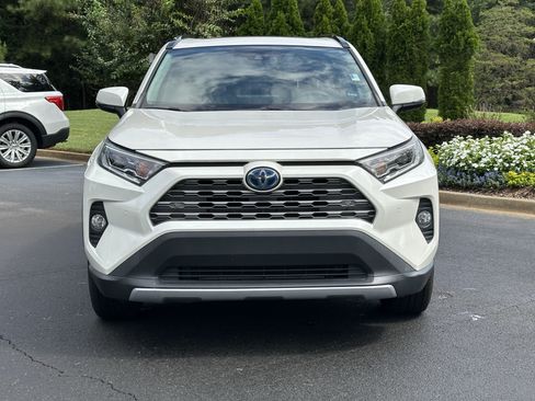 Used 2019 Toyota RAV4 Limited w/ Limited Grade Weather Package AWD/4WD image 3