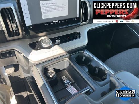 Used 2025 Ford Expedition Active AWD/4WD image 18