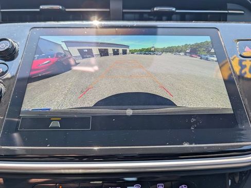 Used 2023 Chevrolet Bolt EUV LT w/ Driver Confidence Package FWD image 27