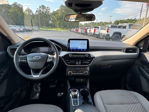 Used 2020 Ford Escape SE FWD image 18