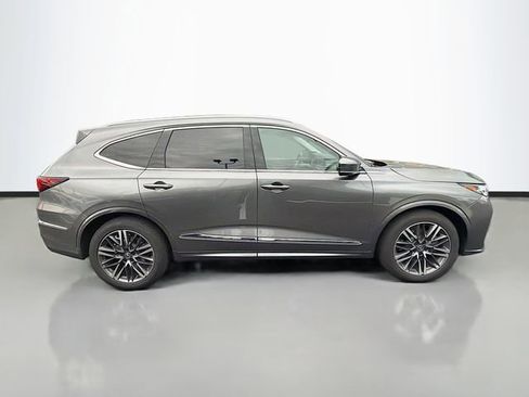 Used 2026 Acura MDX SH-AWD w/ Advance Package image 8