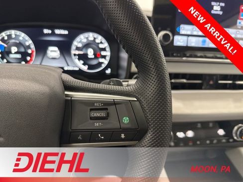 Used 2024 Mitsubishi Outlander SEL image 27