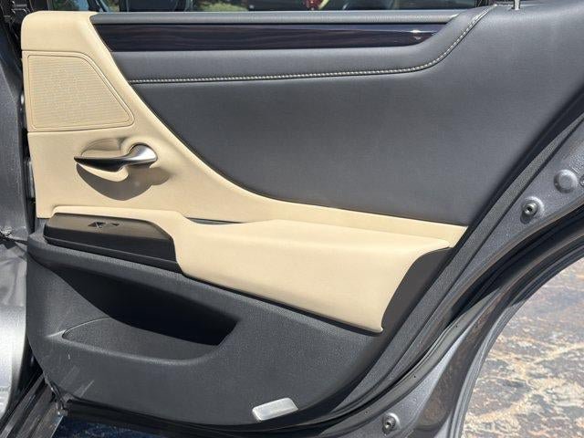 Used 2021 Lexus ES 350 w/ Premium Package FWD image 16