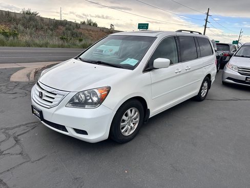 Used 2010 Honda Odyssey EX-L image 2