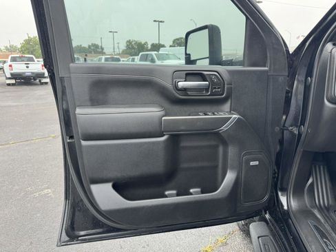 Used 2021 GMC Sierra 2500 AT4 w/ AT4 Premium Plus Package AWD/4WD image 26