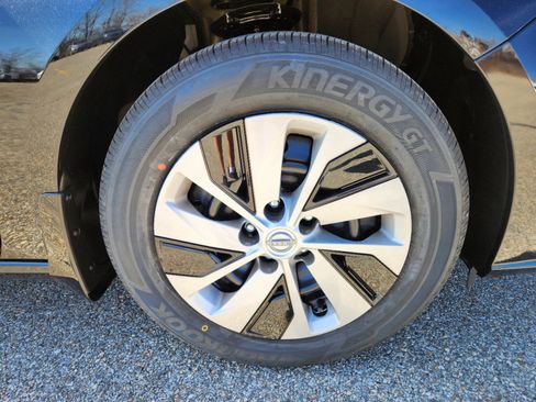 New 2025 Nissan Altima 2.5 S image 7