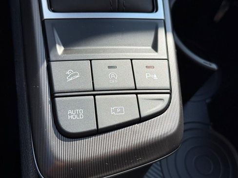 New 2026 Kia Sportage EX w/ EX Panorama Roof Package image 18