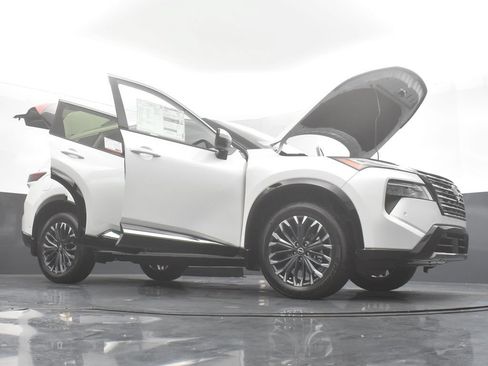 New 2026 Nissan Rogue Platinum w/ Platinum Premium Package AWD/4WD image 39