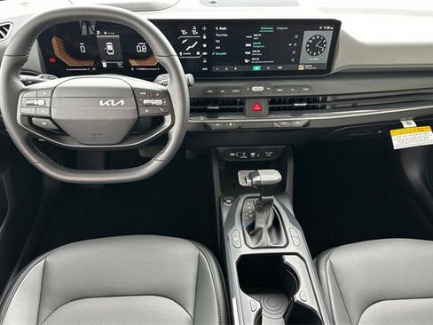 New 2026 Kia K4 EX image 16