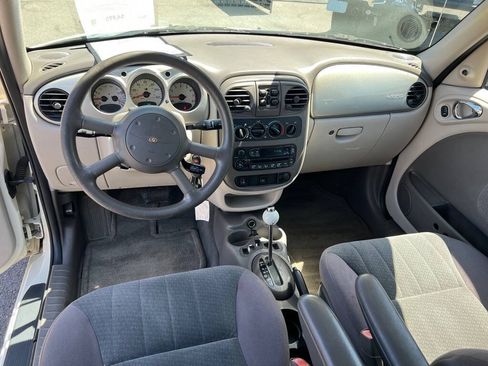Used 2004 Chrysler PT Cruiser w/ PWR Convenience Group FWD image 24