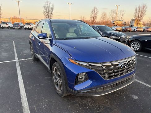 Used 2023 Hyundai Tucson Limited w/ Cargo Package image 3