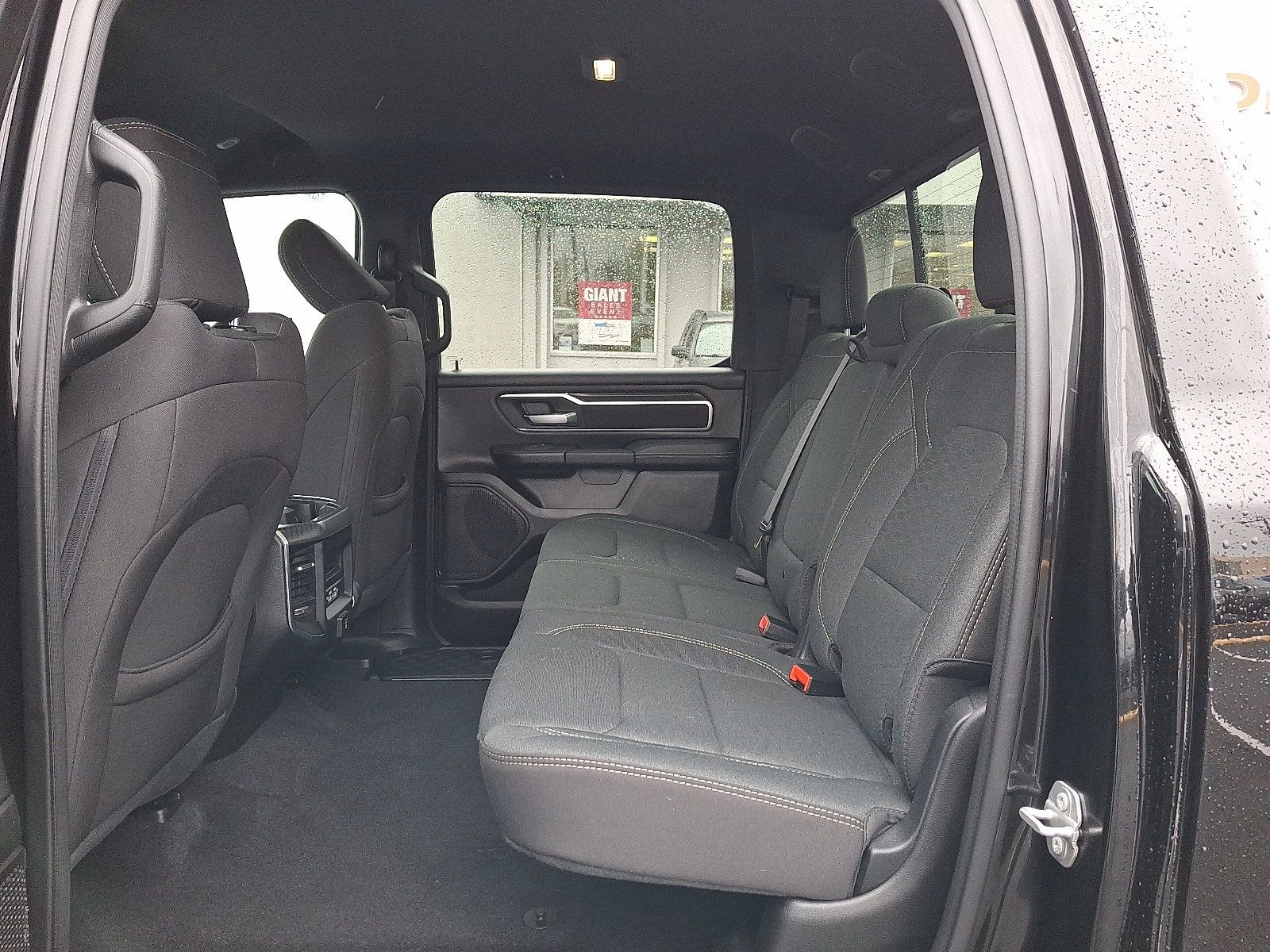 Used 2025 RAM 1500 Big Horn AWD/4WD image 11