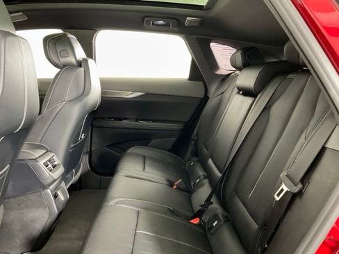 New 2025 Cadillac Optiq Sport 2 w/ LPO, ONYX Package AWD/4WD image 30