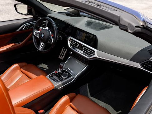 Used 2023 BMW M4 xDrive Competition w/ M Driver's Package AWD/4WD image 15
