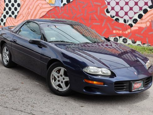 Used 1998 Chevrolet Camaro Z28 RWD image 2