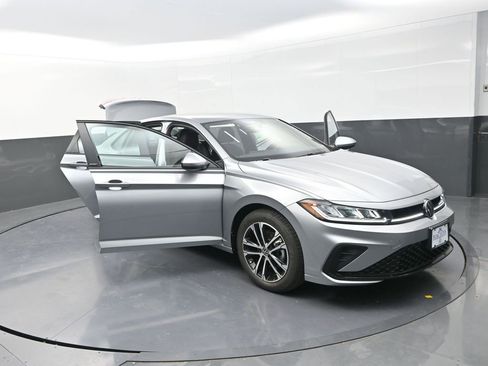 New 2026 Volkswagen Jetta Sport FWD image 29