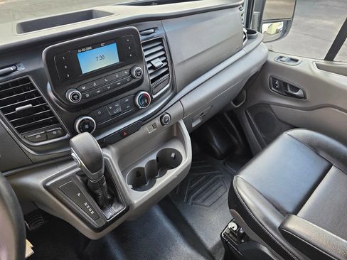 Used 2020 Ford Transit 350 XL image 18