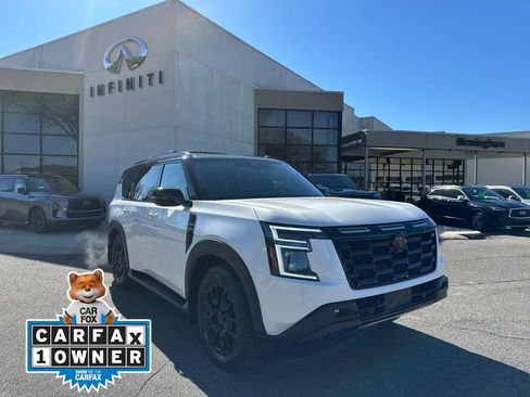 Used 2025 Nissan Armada PRO-4X w/ Pro-4X Premium Package image 1