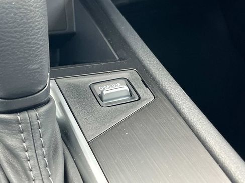 New 2026 Nissan Kicks S image 32